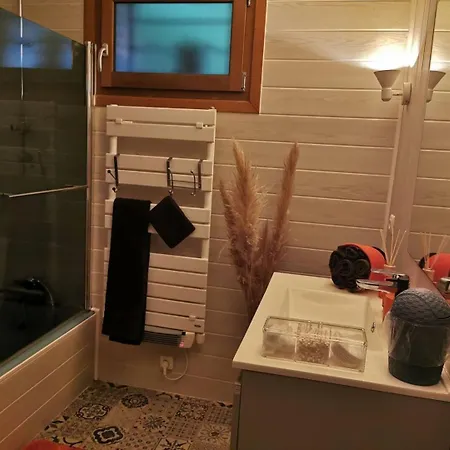 Chez Nathalie&maxime בית אירוח *